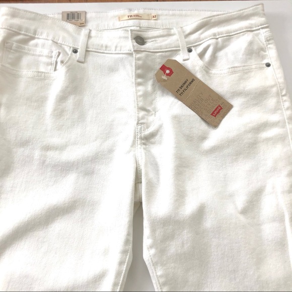 Levi’s Women’s 711 Skinny in white-NWT - Picture 9 of 9